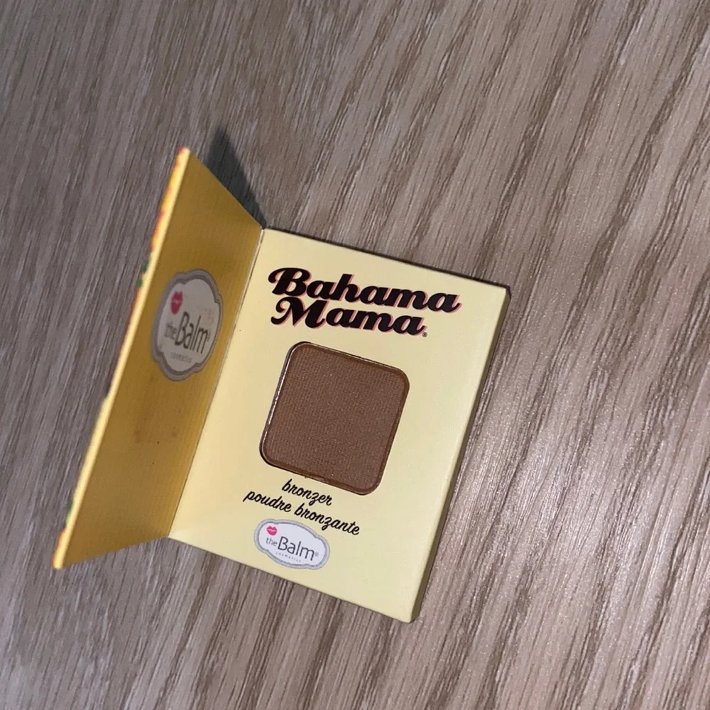 theBalm Bahama Mama Bronzer sample size